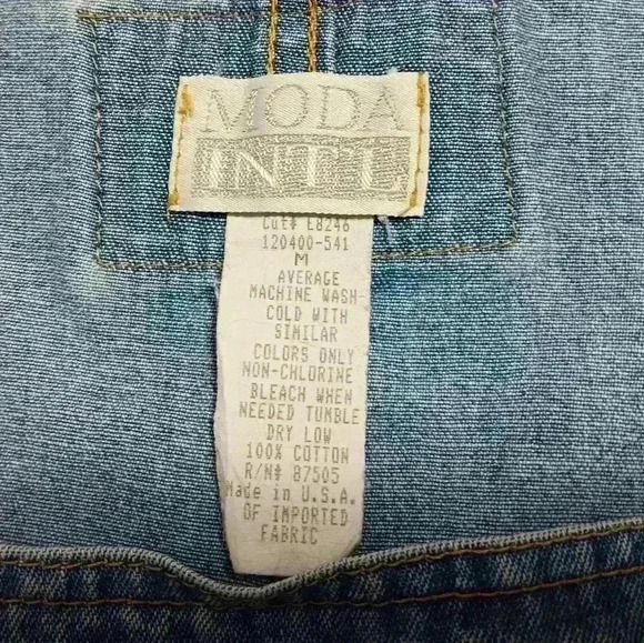 Vintage Moda Intl. The London Jean Overalls shorts. Ladies size M - Picture 5 of 7